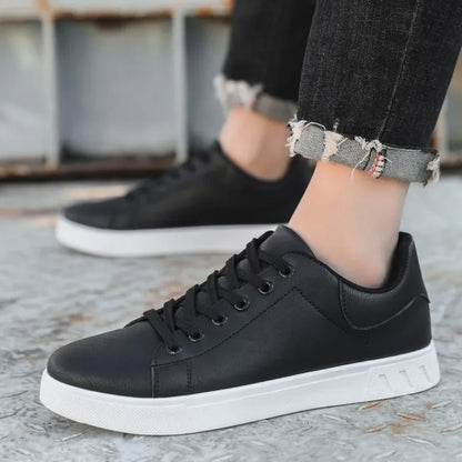 Trendige Herren-Ledersneaker